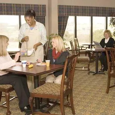 Hampton Inn Dyersburg 